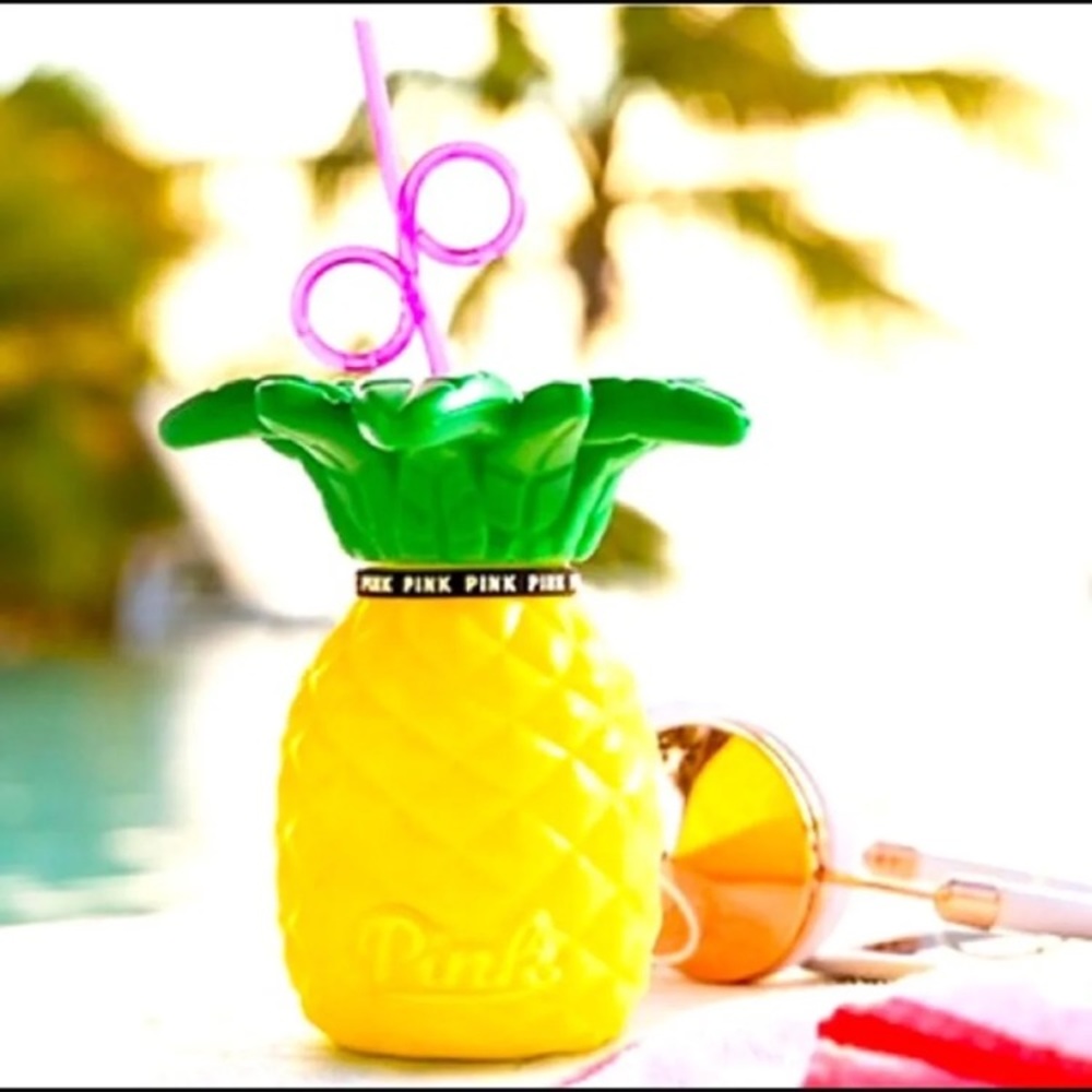 PINK Pineapple Cup
